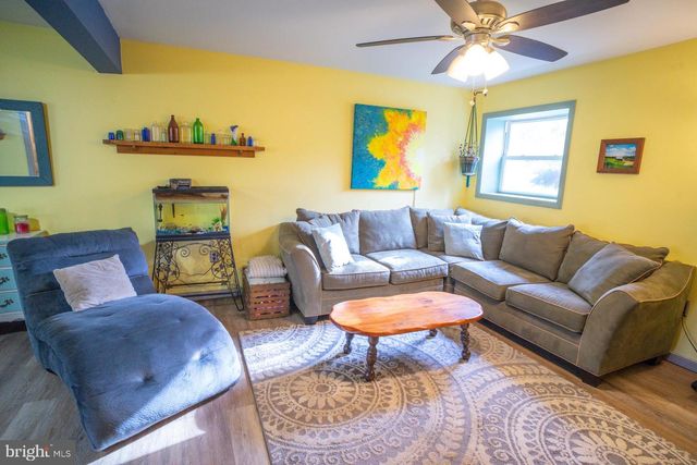 279 LAFAYETTE RD, Coatesville, PA 19320