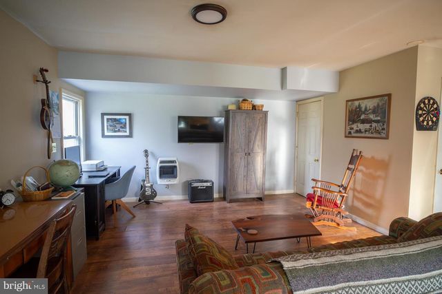 279 LAFAYETTE RD, Coatesville, PA 19320