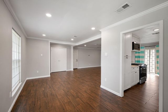 11806 Murr Way, Houston, TX 77048
