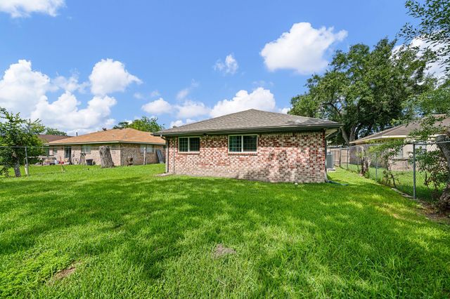 11806 Murr Way, Houston, TX 77048