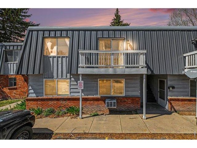 905 E Swallow Rd 4, Fort Collins, CO 80525