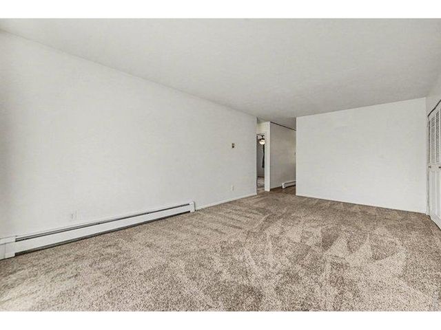 905 E Swallow Rd 4, Fort Collins, CO 80525