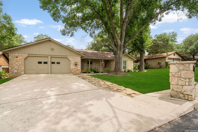 8314 Dragon St, San Antonio, TX 78254