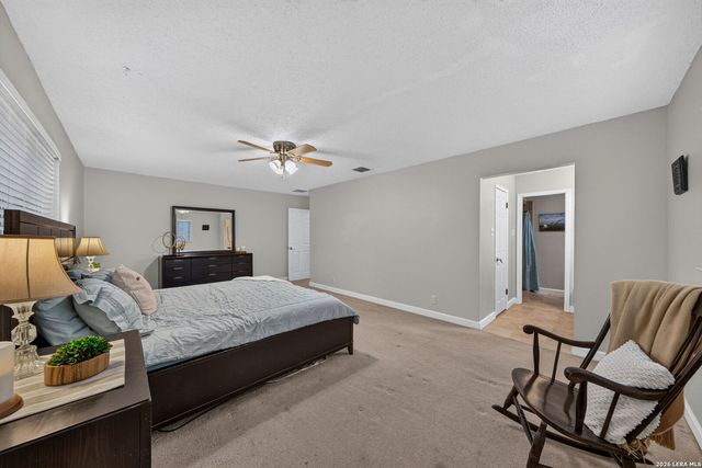 8314 Dragon St, San Antonio, TX 78254