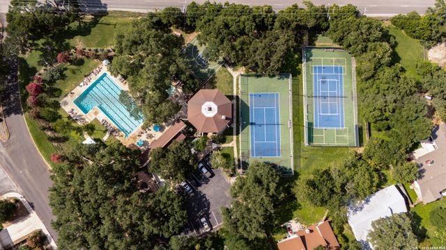 8314 Dragon St, San Antonio, TX 78254