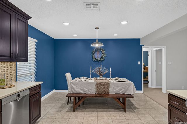 8314 Dragon St, San Antonio, TX 78254