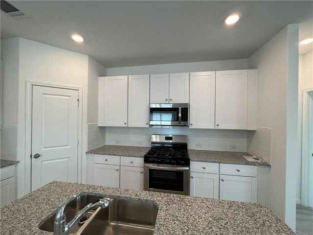 3023 Shore Lark, New Braunfels, TX 78130