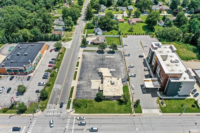 52530 Indiana State Route 933 Route, South Bend, IN 46637