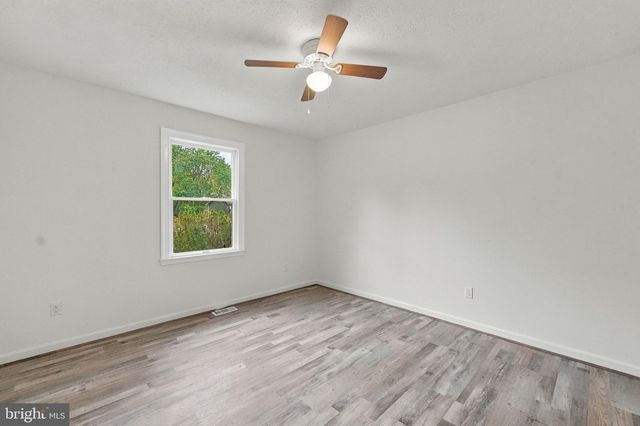 11115 CEDAR LN, Bealeton, VA 22712