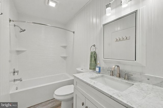 11115 CEDAR LN, Bealeton, VA 22712