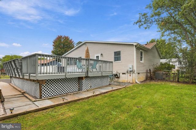 11115 CEDAR LN, Bealeton, VA 22712