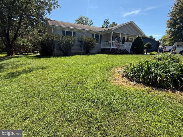 11115 CEDAR LN, Bealeton, VA 22712