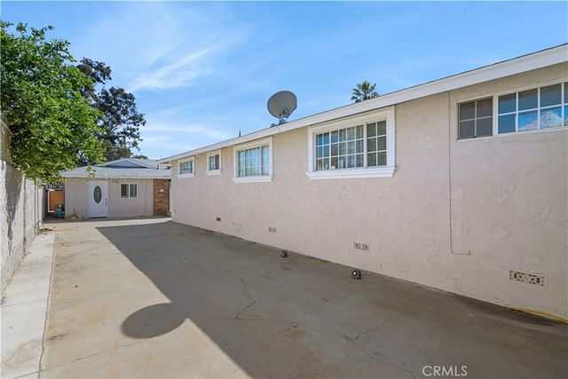 9257 Palmetto, Fontana, CA 92335