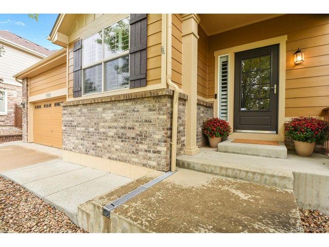 5565 S Buchanan St, Aurora, CO 80016
