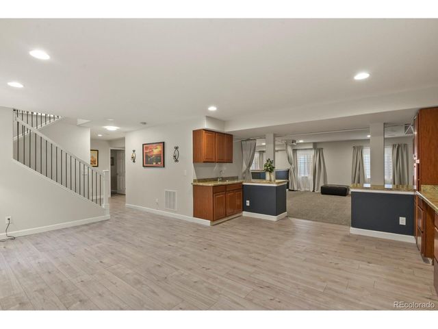 5565 S Buchanan St, Aurora, CO 80016