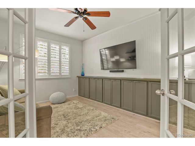 5565 S Buchanan St, Aurora, CO 80016
