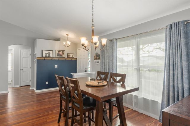 806 BREEZY LAKE WAY, Minneola, FL 34715