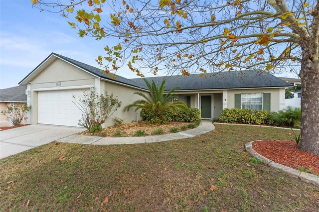 806 BREEZY LAKE WAY, Minneola, FL 34715