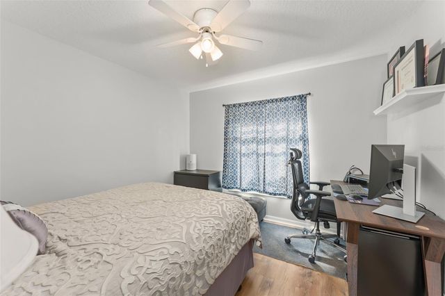 806 BREEZY LAKE WAY, Minneola, FL 34715