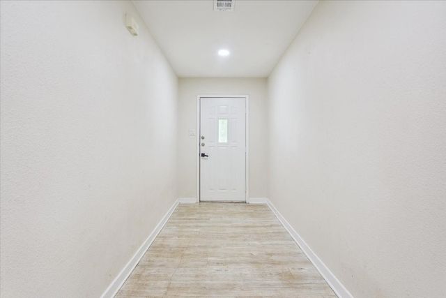 310 Garfield Street, Mcgregor, TX 76657