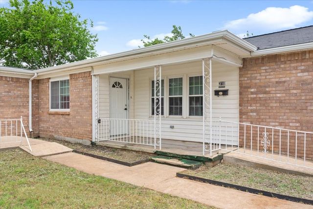 310 Garfield Street, Mcgregor, TX 76657