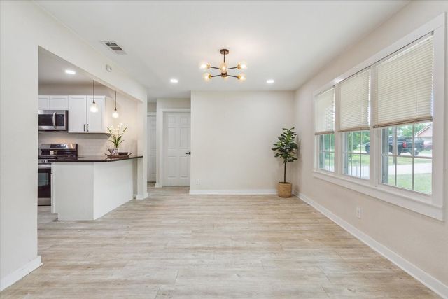 310 Garfield Street, Mcgregor, TX 76657