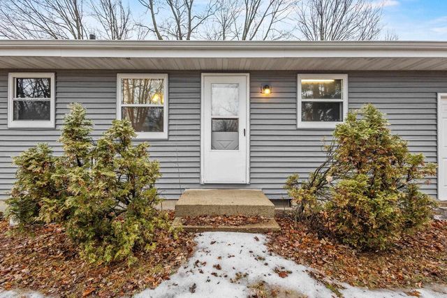 1103 VALLEY LANE, Shawano, WI 54166