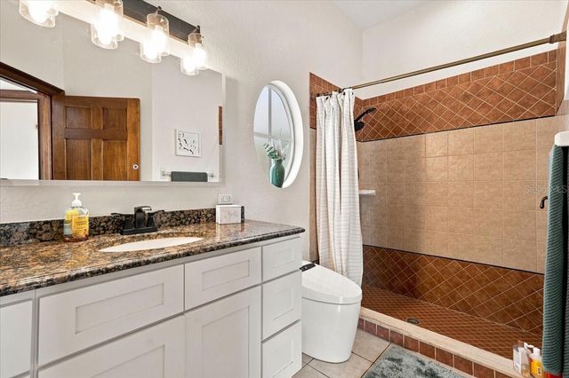 17802 SAINT LUCIA ISLE DRIVE, Tampa, FL 33647
