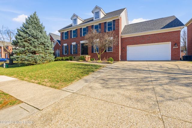 12928 Willow Forest Dr, Louisville, KY 40245