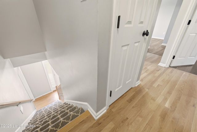 12928 Willow Forest Dr, Louisville, KY 40245