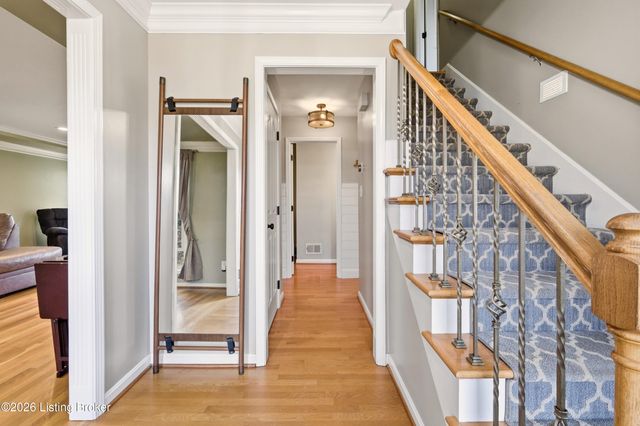 12928 Willow Forest Dr, Louisville, KY 40245