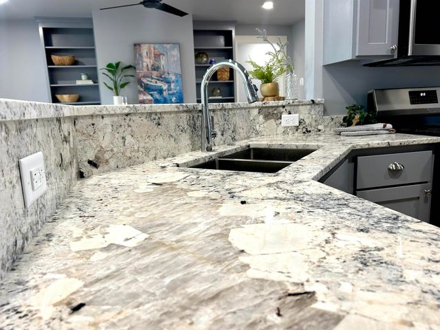 238 S Sheeks Drive, Mountain Home, AR 72653