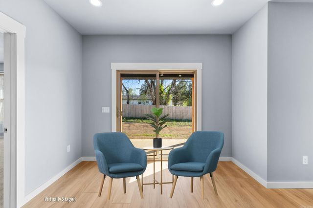 238 S Sheeks Drive, Mountain Home, AR 72653