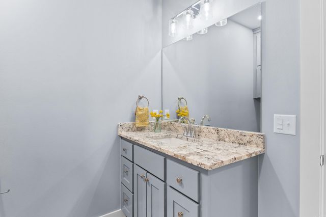 238 S Sheeks Drive, Mountain Home, AR 72653