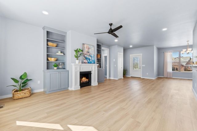 238 S Sheeks Drive, Mountain Home, AR 72653