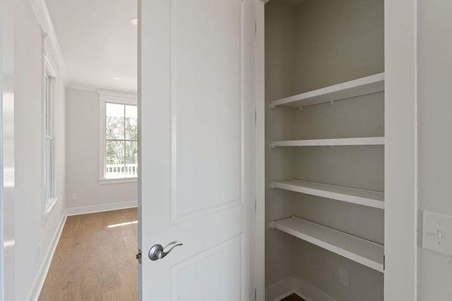 2066 Kings River Trail, Hollywood, SC 29449