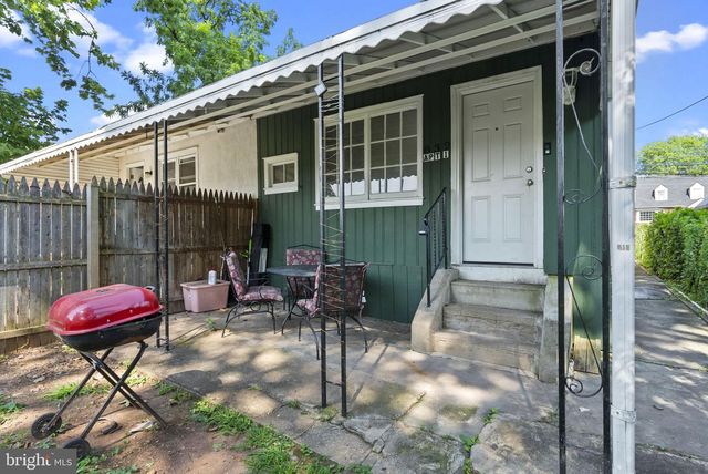 832 STANBRIDGE ST #1, Norristown, PA 19401