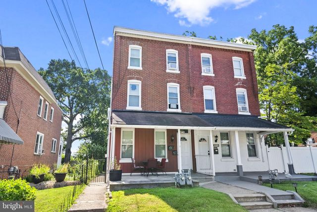832 STANBRIDGE ST #1, Norristown, PA 19401