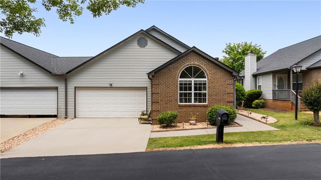 1106 Cobbs Glen Drive, Anderson, SC 29621