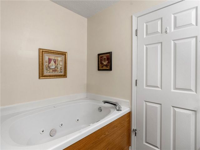 1106 Cobbs Glen Drive, Anderson, SC 29621
