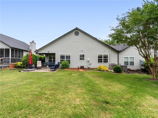 1106 Cobbs Glen Drive, Anderson, SC 29621