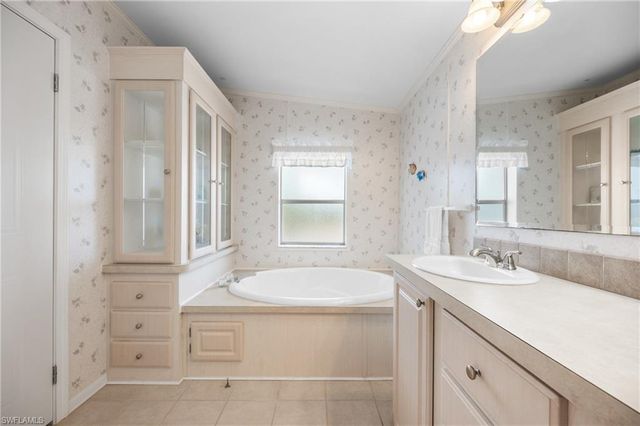 9177 Pinehaven WAY, Englewood, FL 34224