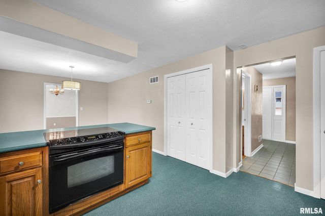 1420 W TOMAR Court, Peoria, IL 61614