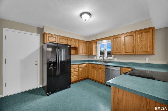 1420 W TOMAR Court, Peoria, IL 61614