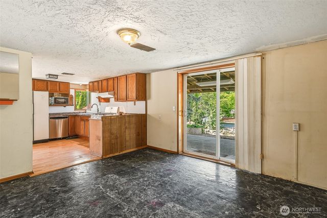 3823 214th Street SW, Brier, WA 98036