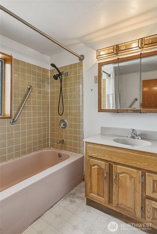 3823 214th Street SW, Brier, WA 98036