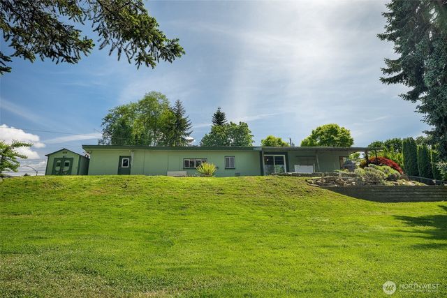 3823 214th Street SW, Brier, WA 98036