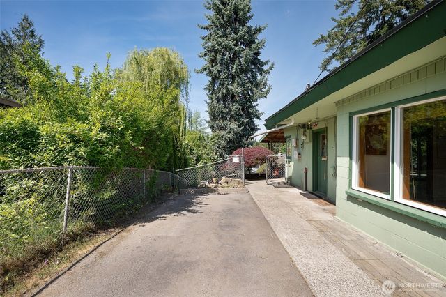3823 214th Street SW, Brier, WA 98036