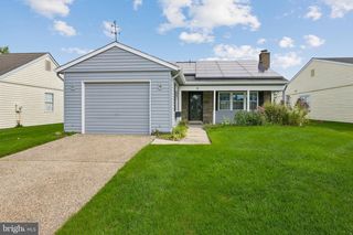 5 YORKSHIRE WAY, Southampton, NJ 08088