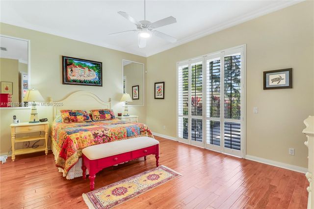 4909 Grassleaf Dr, Palm Beach Gardens, FL 33418